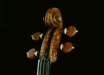 Philippe Girardin violin, inspired by the ''Leduc'' G. Guarneri del Gesu 1744